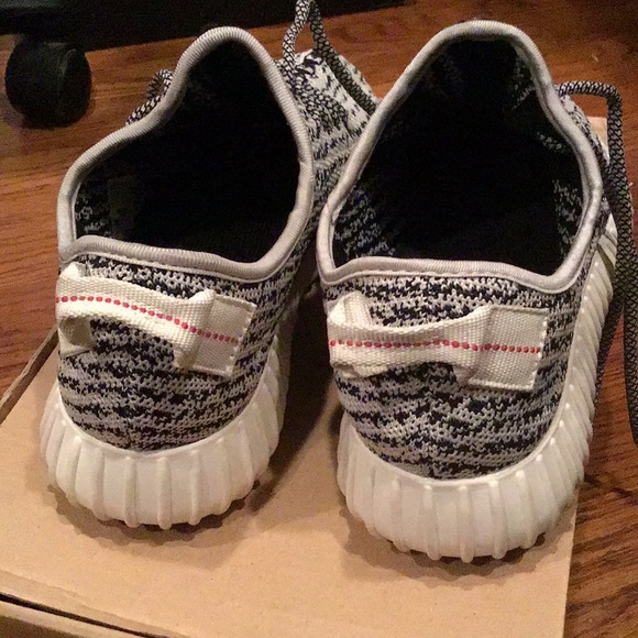 Yeezy Boost Turtle Dove 350. - Picture 2 of 6
